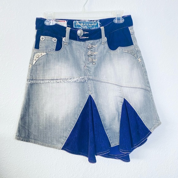 Double D Ranch Dresses & Skirts - Double D Ranch Western Metal Detail Velvet Panel Denim Jean Mini Skirt Size 6
